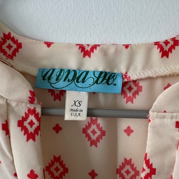 Francesca’s Patterned Dress - Picture 4 of 7